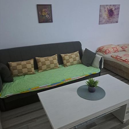 Apartment Capital Town Vk 14 Novi Sad Exterior photo